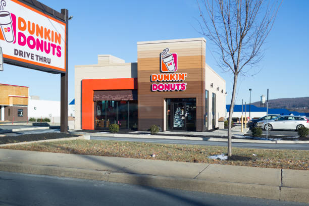 What time does Dunkin Donuts close?