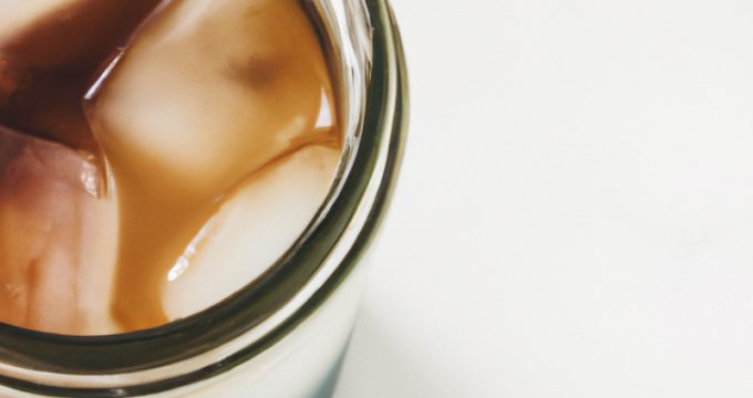 Cold Brew Coffee: Refreshing & Lasting